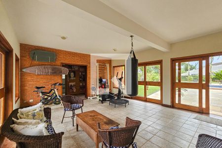 Casa de condomínio para alugar com 800m², 6 quartos e 6 vagasAnexo - academia