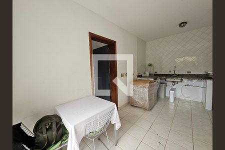 Casa de condomínio para alugar com 800m², 6 quartos e 6 vagascasa do caseiro - sala