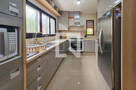 Casa de condomínio para alugar com 800m², 6 quartos e 6 vagasCozinha