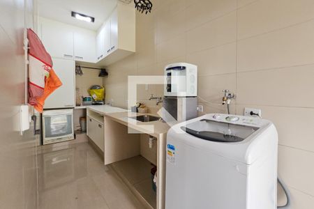 Casa de condomínio para alugar com 800m², 6 quartos e 6 vagasÁrea de serviço