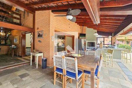 Casa de condomínio para alugar com 800m², 6 quartos e 6 vagasÁrea de Lazer privativa - churrasqueira