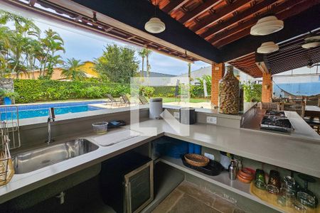 Casa de condomínio para alugar com 800m², 6 quartos e 6 vagasÁrea de Lazer privativa - churrasqueira