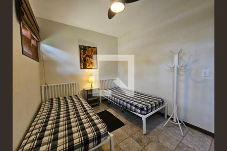 Casa de condomínio para alugar com 800m², 6 quartos e 6 vagasAnexo - Quarto 1