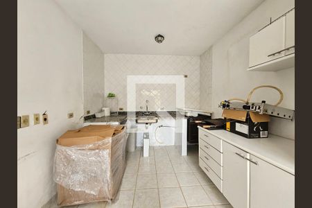 Casa de condomínio para alugar com 800m², 6 quartos e 6 vagascasa do caseiro - cozinha