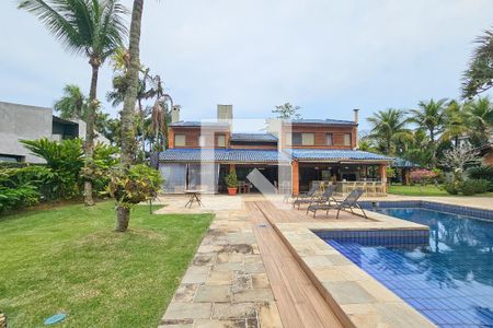 Casa de condomínio para alugar com 800m², 6 quartos e 6 vagasÁrea de Lazer privativa - piscina