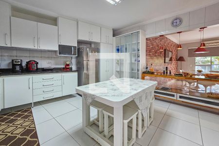 Apartamento para alugar com 200m², 4 quartos e 2 vagasCozinha