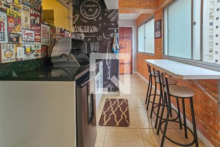 Apartamento para alugar com 200m², 4 quartos e 2 vagasÁrea de serviço 