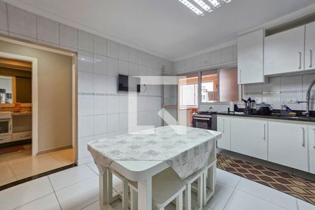 Apartamento para alugar com 200m², 4 quartos e 2 vagasCozinha