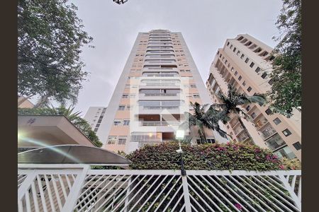 Apartamento à venda com 92m², 3 quartos e 2 vagasFachada