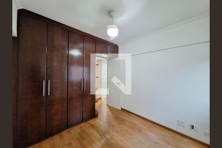 Apartamento à venda com 92m², 3 quartos e 2 vagasQuarto 2