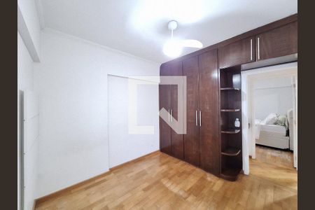 Apartamento à venda com 92m², 3 quartos e 2 vagasQuarto 2