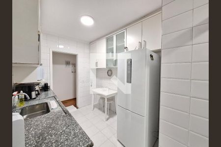Apartamento à venda com 92m², 3 quartos e 2 vagasCozinha