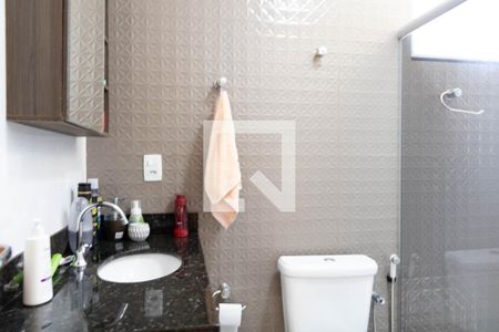 Casa à venda com 750m², 3 quartos e 2 vagas Casa à venda com 750m², 3 quartos e 2 vagasBanheiro