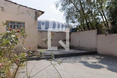 Casa à venda com 750m², 3 quartos e 2 vagas Casa à venda com 750m², 3 quartos e 2 vagasÁrea comum