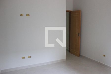 Casa à venda com 131m², 3 quartos e 4 vagasSuíte 1