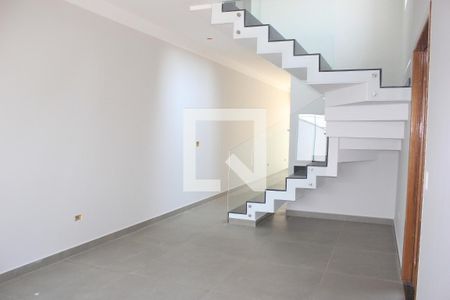 Sala de casa à venda com 3 quartos, 131m² em Jardim Vila Galvao, Guarulhos