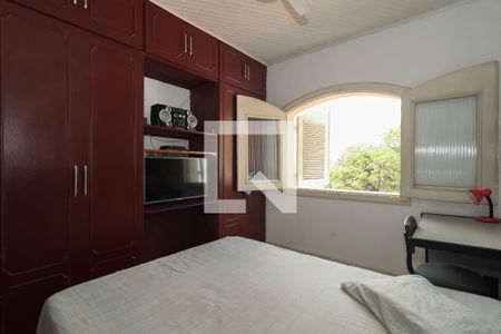 Casa à venda com 169m², 3 quartos e 1 vagaSuíte 2