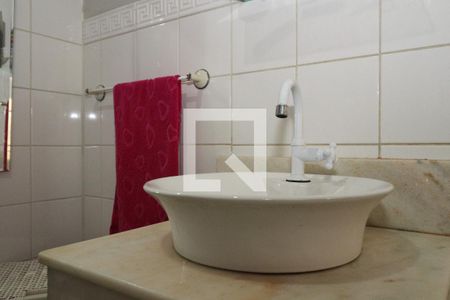 Casa à venda com 169m², 3 quartos e 1 vagaBanheiro da Suíte 1