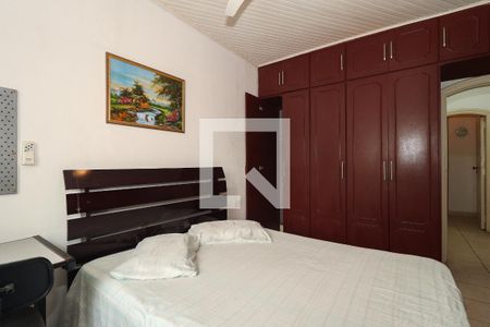 Casa à venda com 169m², 3 quartos e 1 vagaSuíte 2