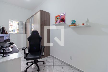 Casa à venda com 198m², 3 quartos e 5 vagasQuarto 2