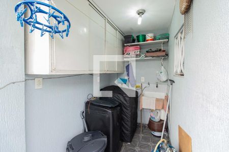 Casa à venda com 198m², 3 quartos e 5 vagasÁrea de Serviço