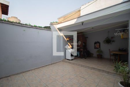 Casa à venda com 125m², 3 quartos e 2 vagasQuintal
