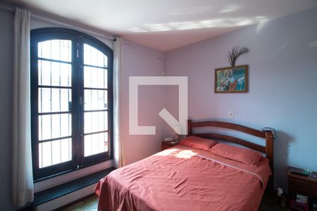 Casa à venda com 125m², 3 quartos e 2 vagasQuarto 3