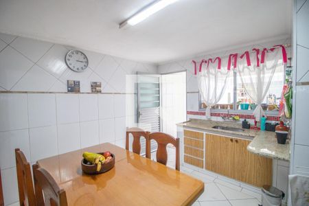 Casa à venda com 125m², 3 quartos e 2 vagasCozinha
