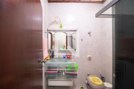 Casa à venda com 125m², 3 quartos e 2 vagasBanheiro