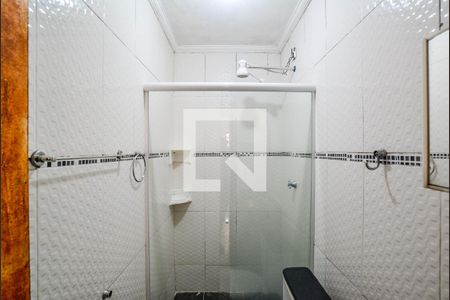 Casa para alugar com 71m², 2 quartos e 2 vagas Casa para alugar com 71m², 2 quartos e 2 vagasBanheiro da Suíte