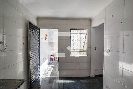 Casa para alugar com 71m², 2 quartos e 2 vagas Casa para alugar com 71m², 2 quartos e 2 vagasCozinha e Área de Serviço