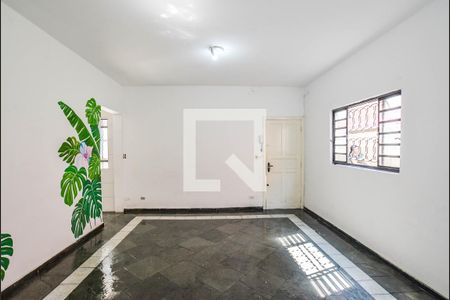 Sala de casa para alugar com 2 quartos, 71m² em Jardim Europa, Santo André