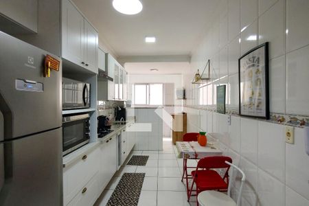 Apartamento para alugar com 90m², 2 quartos e 1 vaga Apartamento para alugar com 90m², 2 quartos e 1 vagaCozinha