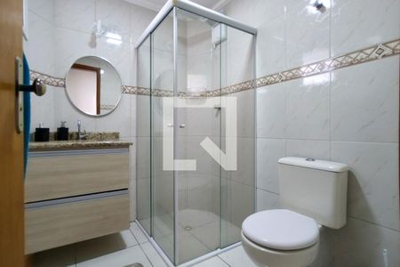 Apartamento para alugar com 90m², 2 quartos e 1 vaga Apartamento para alugar com 90m², 2 quartos e 1 vagaBanheiro da Suíte