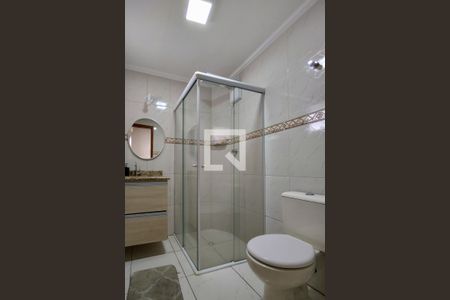 Apartamento para alugar com 90m², 2 quartos e 1 vaga Apartamento para alugar com 90m², 2 quartos e 1 vagaBanheiro da Suíte