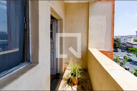 Apartamento à venda com 110m², 3 quartos e sem vagaVaranda