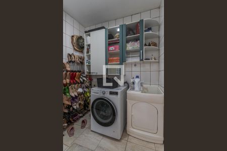 Casa de condomínio à venda com 150m², 3 quartos e 4 vagasCozinha e Área de Serviço