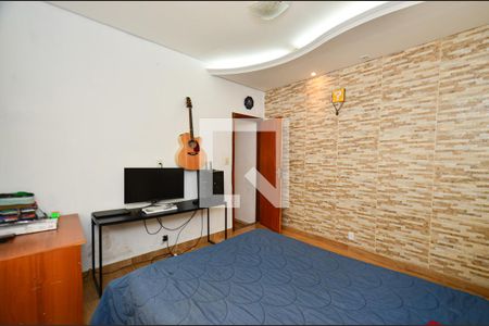 Casa à venda com 183m², 3 quartos e 2 vagasQuarto3