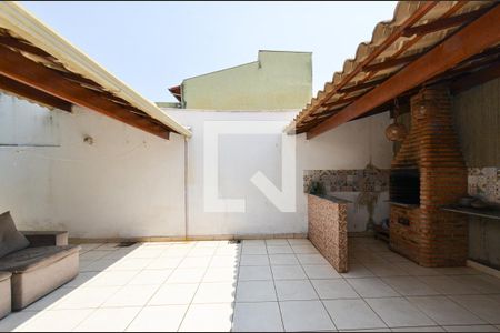 Casa à venda com 183m², 3 quartos e 2 vagasArea privativa