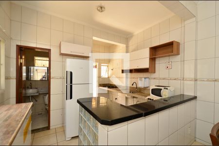 Casa à venda com 183m², 3 quartos e 2 vagasCozinha