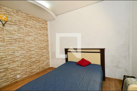 Casa à venda com 183m², 3 quartos e 2 vagasQuarto3