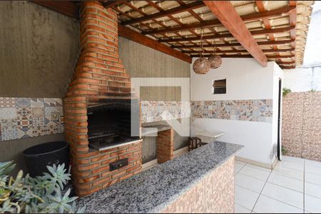 Casa à venda com 183m², 3 quartos e 2 vagasArea privativa