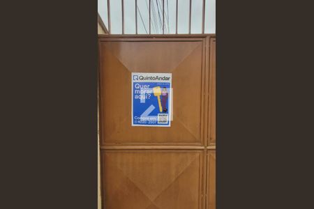 Casa à venda com 165m², 4 quartos e 2 vagas Casa à venda com 165m², 4 quartos e 2 vagasPlaca instalada