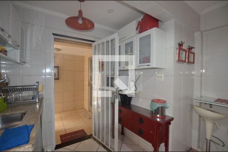 Casa à venda com 165m², 4 quartos e 2 vagasCozinha da Casa Anexa