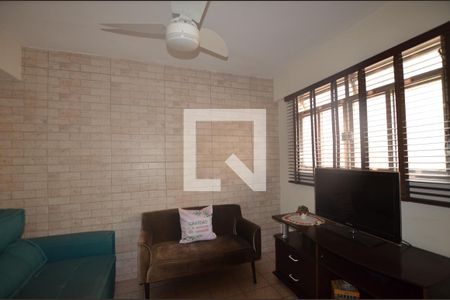 Casa à venda com 165m², 4 quartos e 2 vagasSala da Casa Anexa