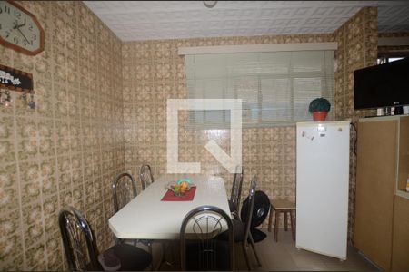 Casa à venda com 165m², 4 quartos e 2 vagasCozinha