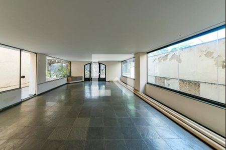 Apartamento para alugar com 68m², 2 quartos e 1 vagaHall de entrada