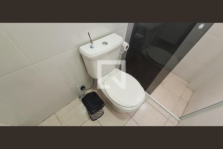 Apartamento para alugar com 92m², 2 quartos e 1 vaga Apartamento para alugar com 92m², 2 quartos e 1 vagaBanheiro social