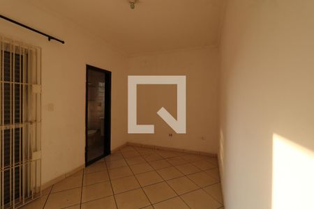 Suíte 1 de casa à venda com 4 quartos, 200m² em Vila Curuçá, Santo André