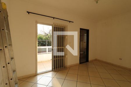 Suíte 1 de casa à venda com 4 quartos, 200m² em Vila Curuçá, Santo André